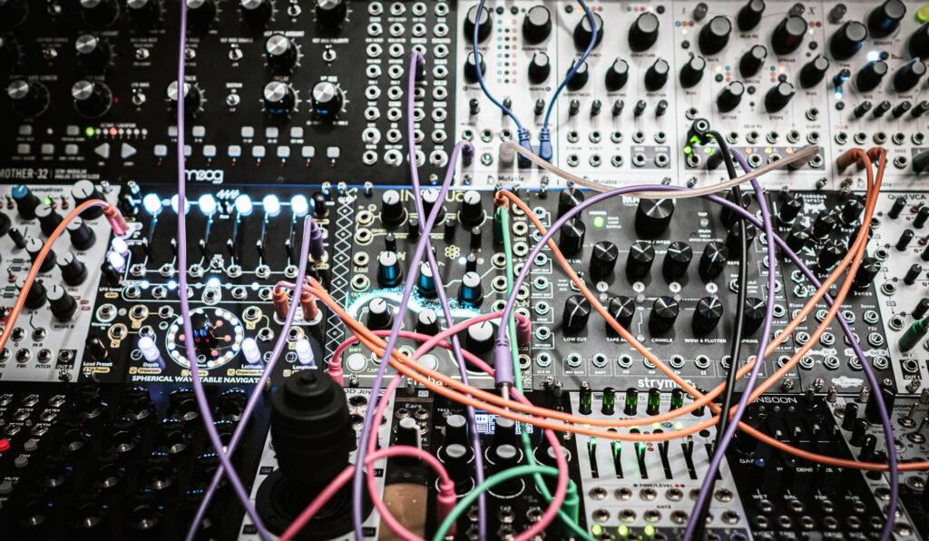 How to Make a Deep House Groove in Ableton Live: Drums, Bass and Chords